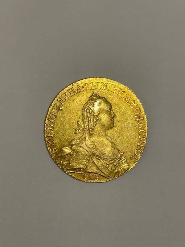 Apvalūs koralų karoliukai